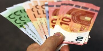 México se mantiene a flote gracias al turismo en plena pandemia