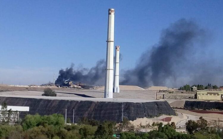 Explosión y llamas en refinería de grupo México