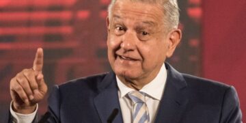 El gobierno les recuerda a  las mineras que el incumplimiento de la ley puede ser su fin
