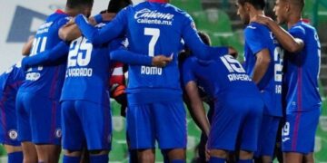 Cruz Azul es líder de la Liga MX