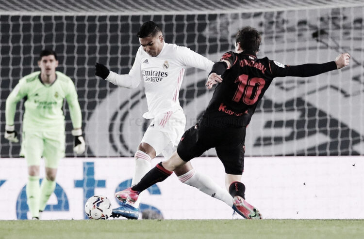 Real Madrid empata y cede el segundo lugar de LaLiga