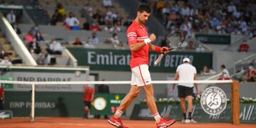 Djokovic pelea el titulo de arcilla contra Stefanos: RG2021