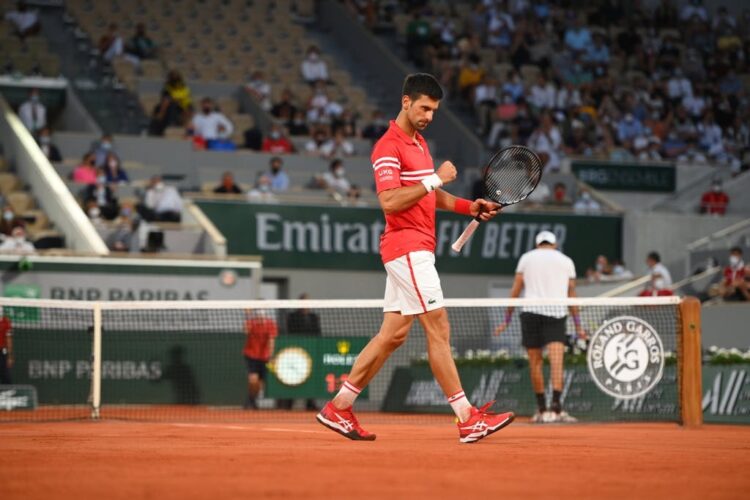 Djokovic pelea el titulo de arcilla contra Stefanos: RG2021