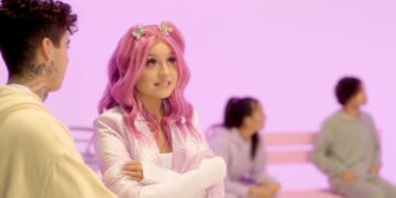 Karol Sevilla nos sorprende con su nueva canción “nadie te entiende”.