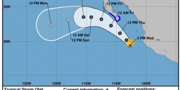 Tormenta Olaf sería huracán, afectará Baja California Sur 
