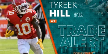 Tyreek Hill con los Dolphins