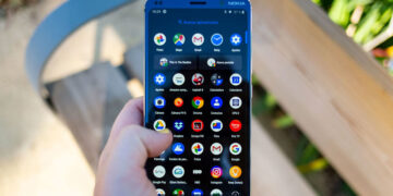 Con este código en Android puedes descubrir si tu celular fue hackeado