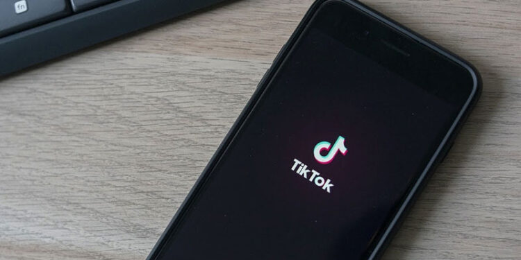 Quitarán TikTok de las tiendas de aplicaciones de Google y Apple