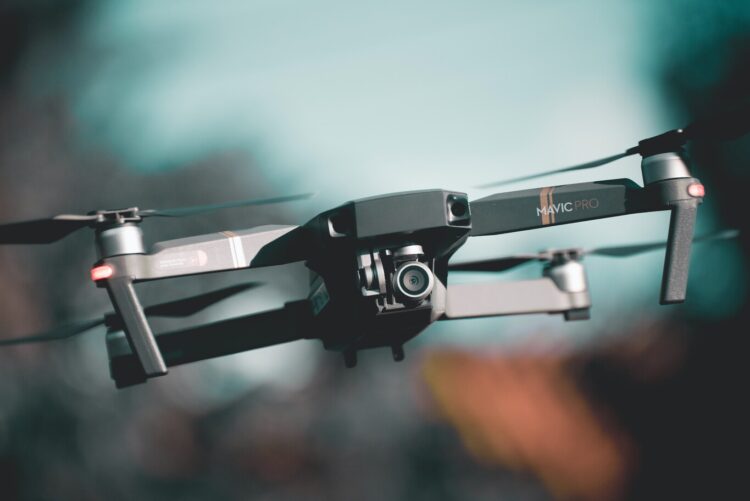China toma medidas en su contraataque comercial: Control de exportación de drones