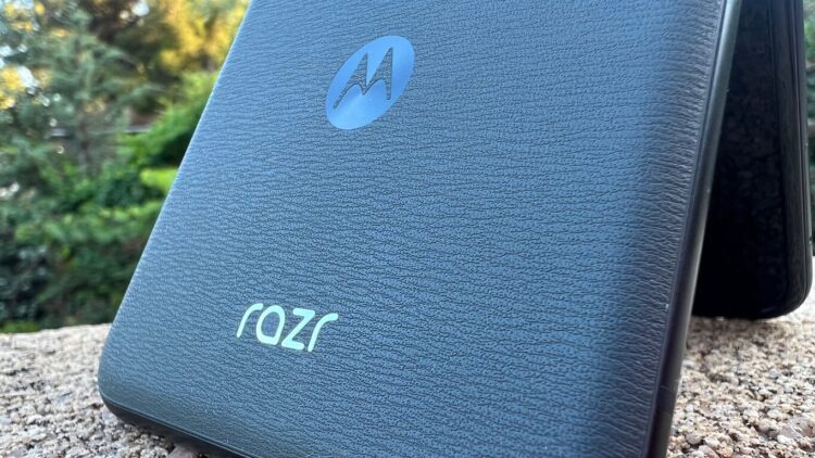 Motorola Razr 40 el plegable más económico