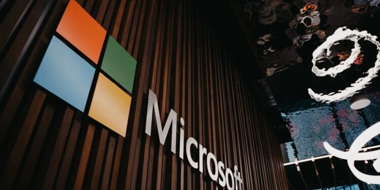 microsoft-va-a-invertir-80-mil-millones-en-centros-de-datos-para-ia