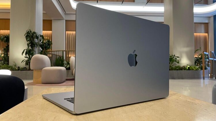 Apple laptop bajo coste